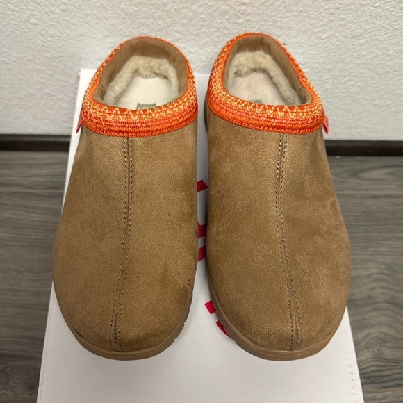 Ryka Women's Stellar Mules In Walnut Brown - Picture 4 of 6